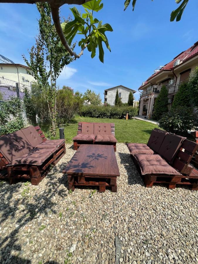 Hotel Ametist Casa Leului Năvodari Esterno foto