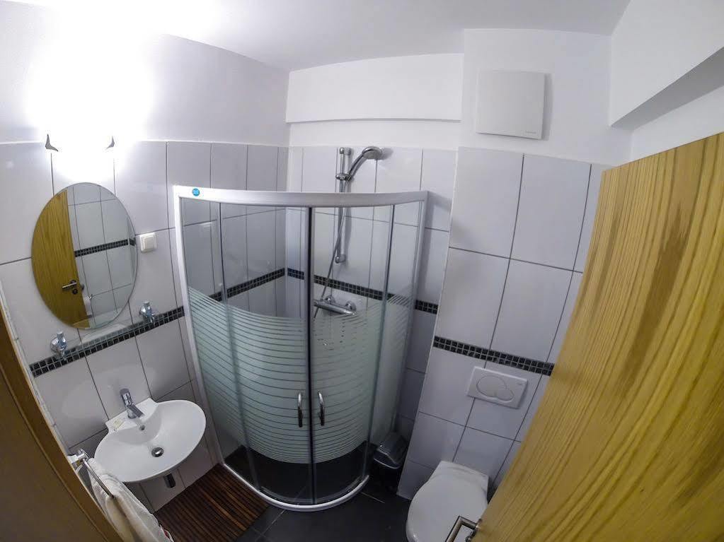 Hotel Ametist Casa Leului Năvodari Esterno foto